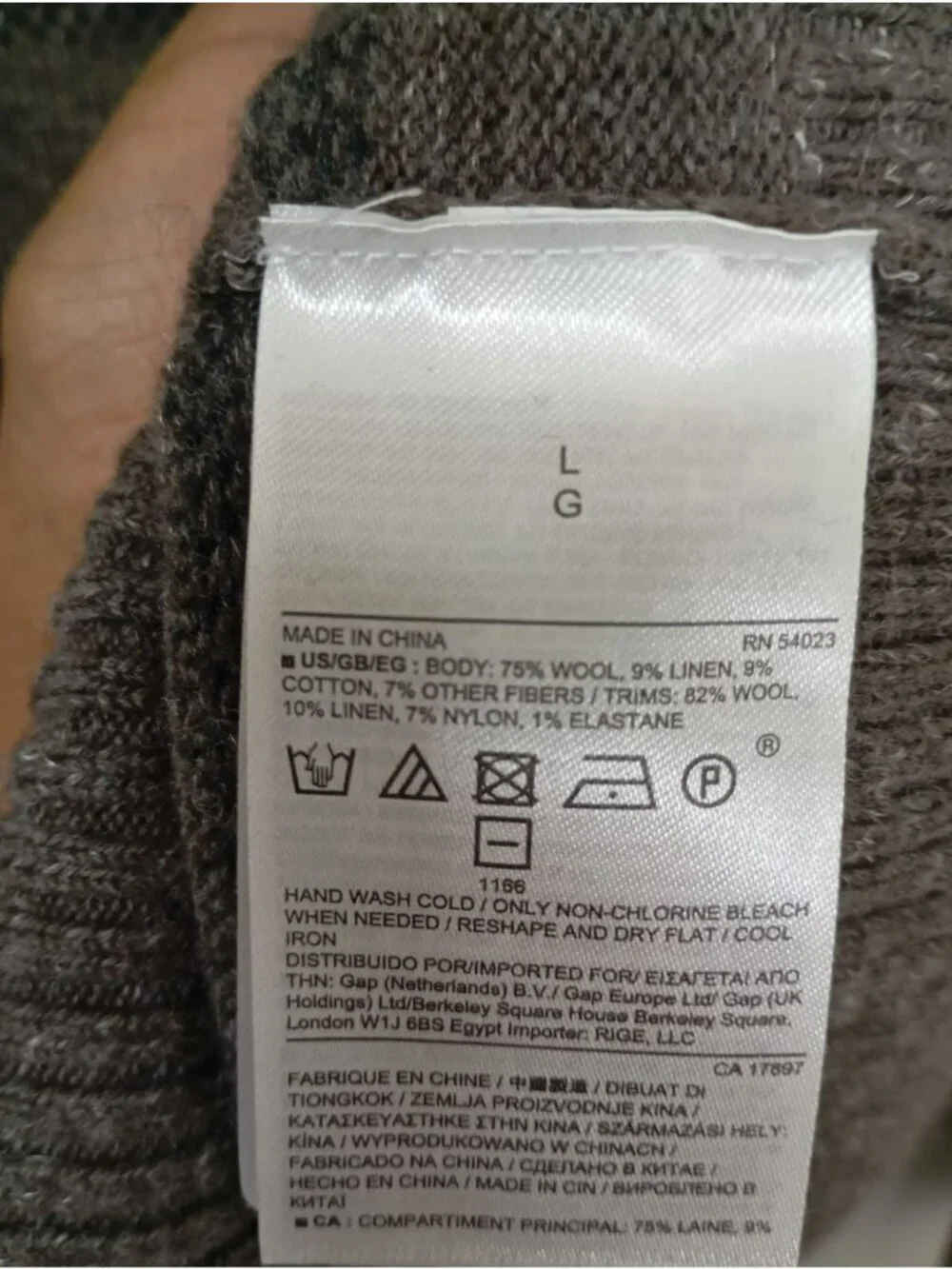 Banana Republic used good
